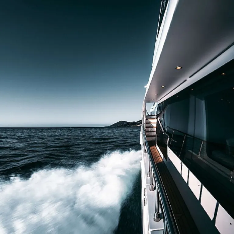 Bien choisir et utiliser un cliquet à sangle pour la sécurité nautique